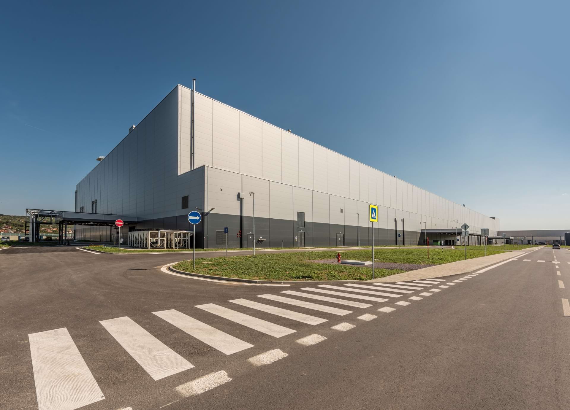 Výrobní závod Jaguar Land Rover Nitra - lakovna